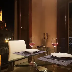  Apartment Luxury With Views To Alcazar, Cathedral And Giralda. Spain